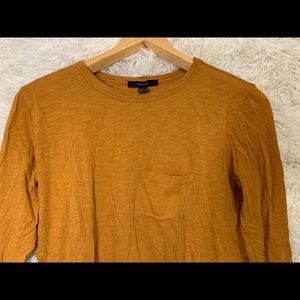 Orange/yellow-ish Sweater